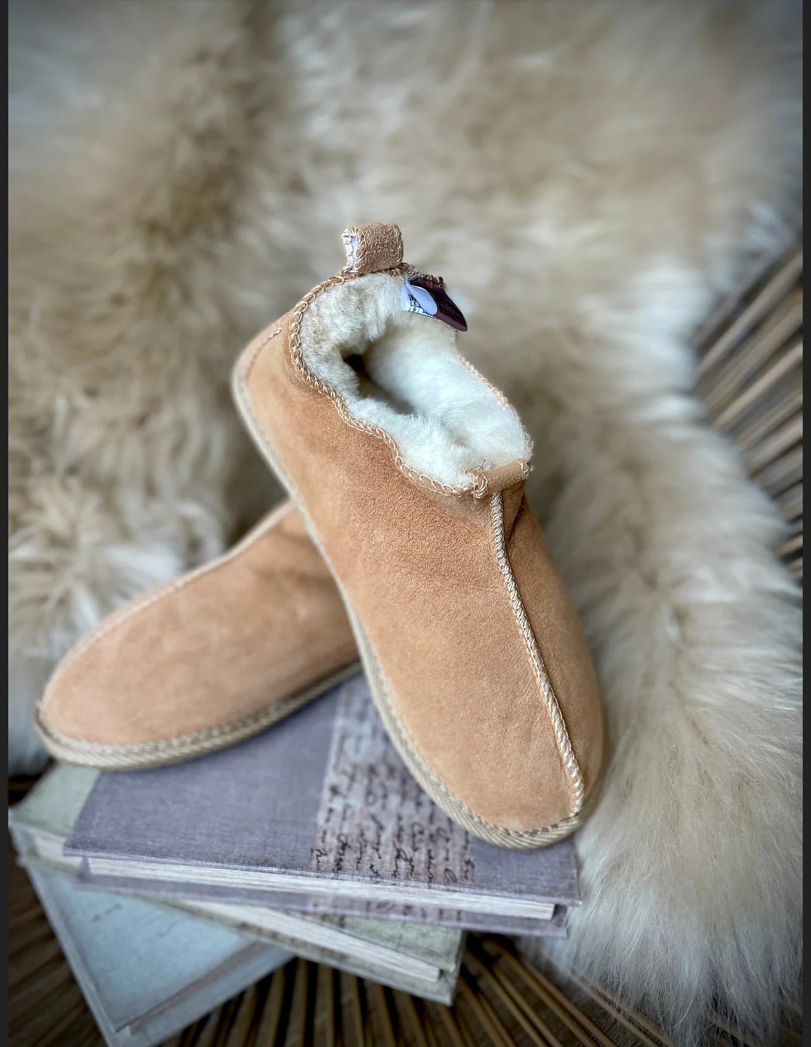 Unisex Mikolajki Sheepskin Slippers - Beige - Euro Shoe House