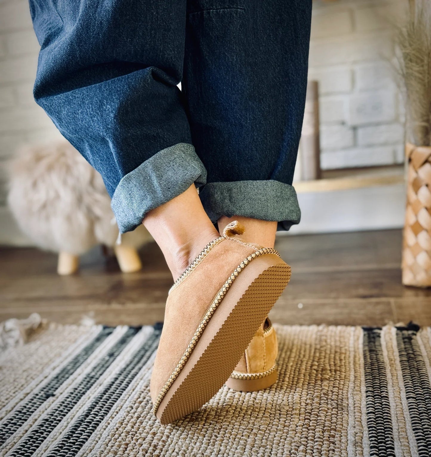 Women's Brooksie Sheepskin Slippers - Beige - Euro Shoe House