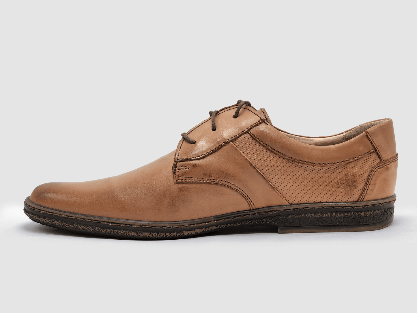 Men's Essential Leather Dress Shoes - Light Brown Men's Essential Leather Dress Shoes - Light Brown