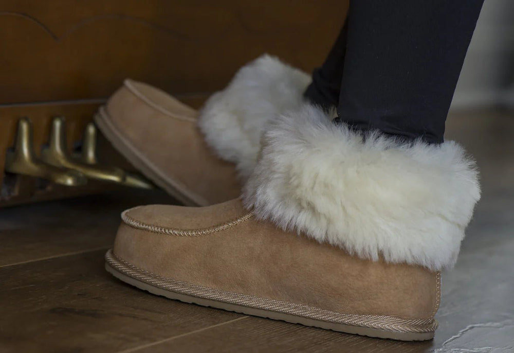 
                  
                    Unisex Eskimo Sheepskin Boots - Beige - Euro Shoe House
                  
                