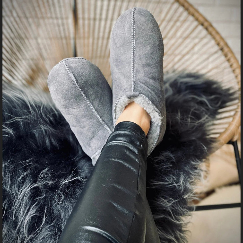 Unisex Mikolaj Sheepskin Slippers - Grey - Euro Shoe House