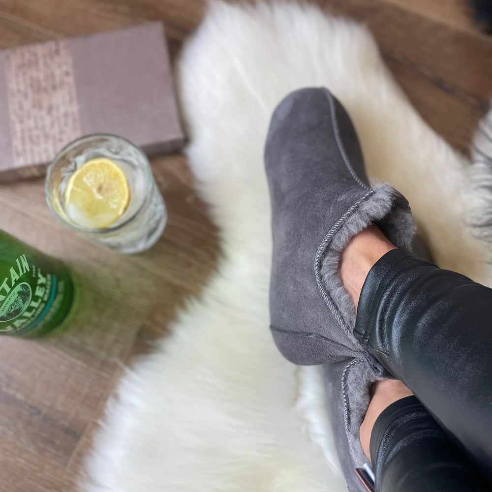 Unisex Mikolaj Sheepskin Slippers - Grey - Euro Shoe House
