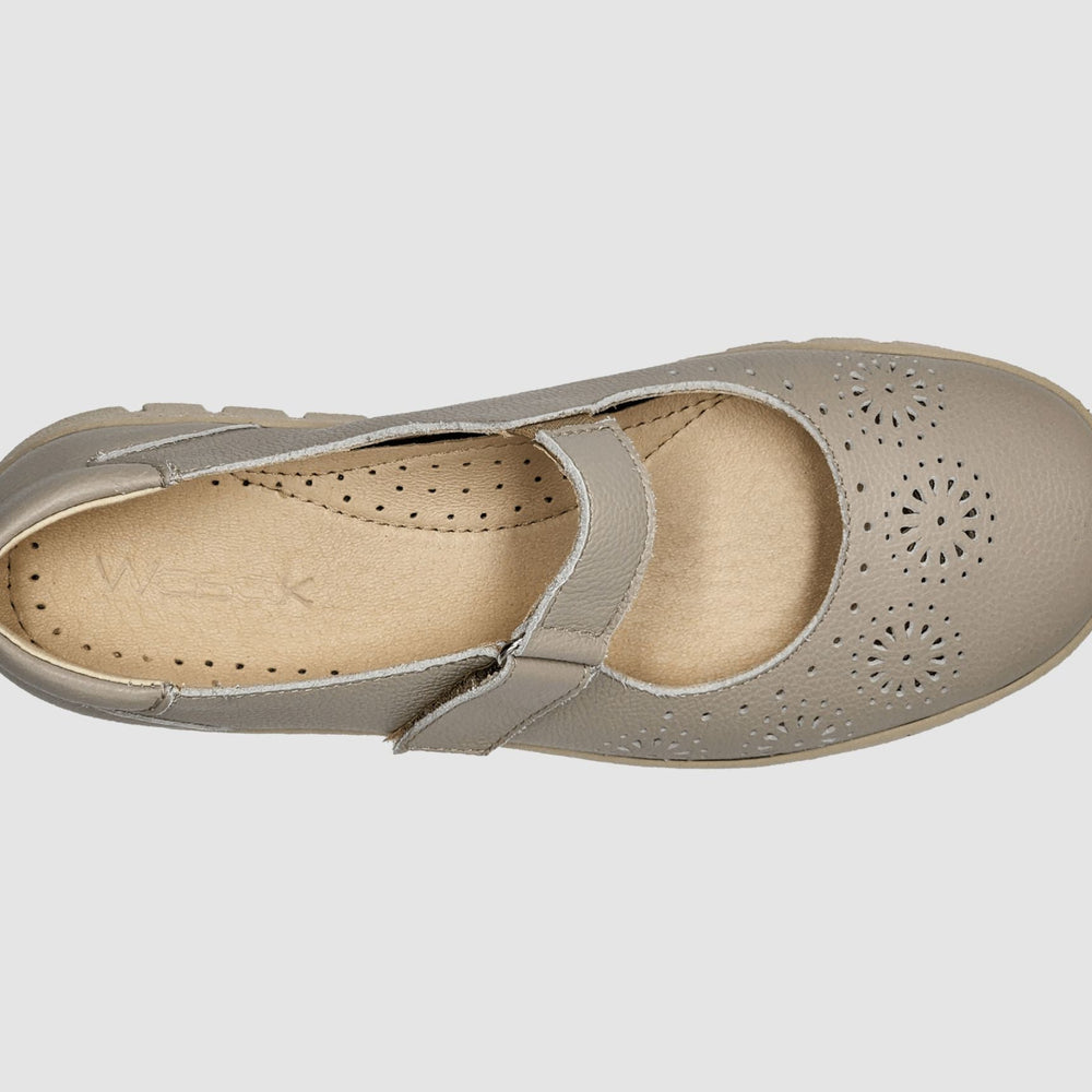 
                  
                    Women's Elowen Leather Mary Jane - Beige - Euro Shoe House
                  
                