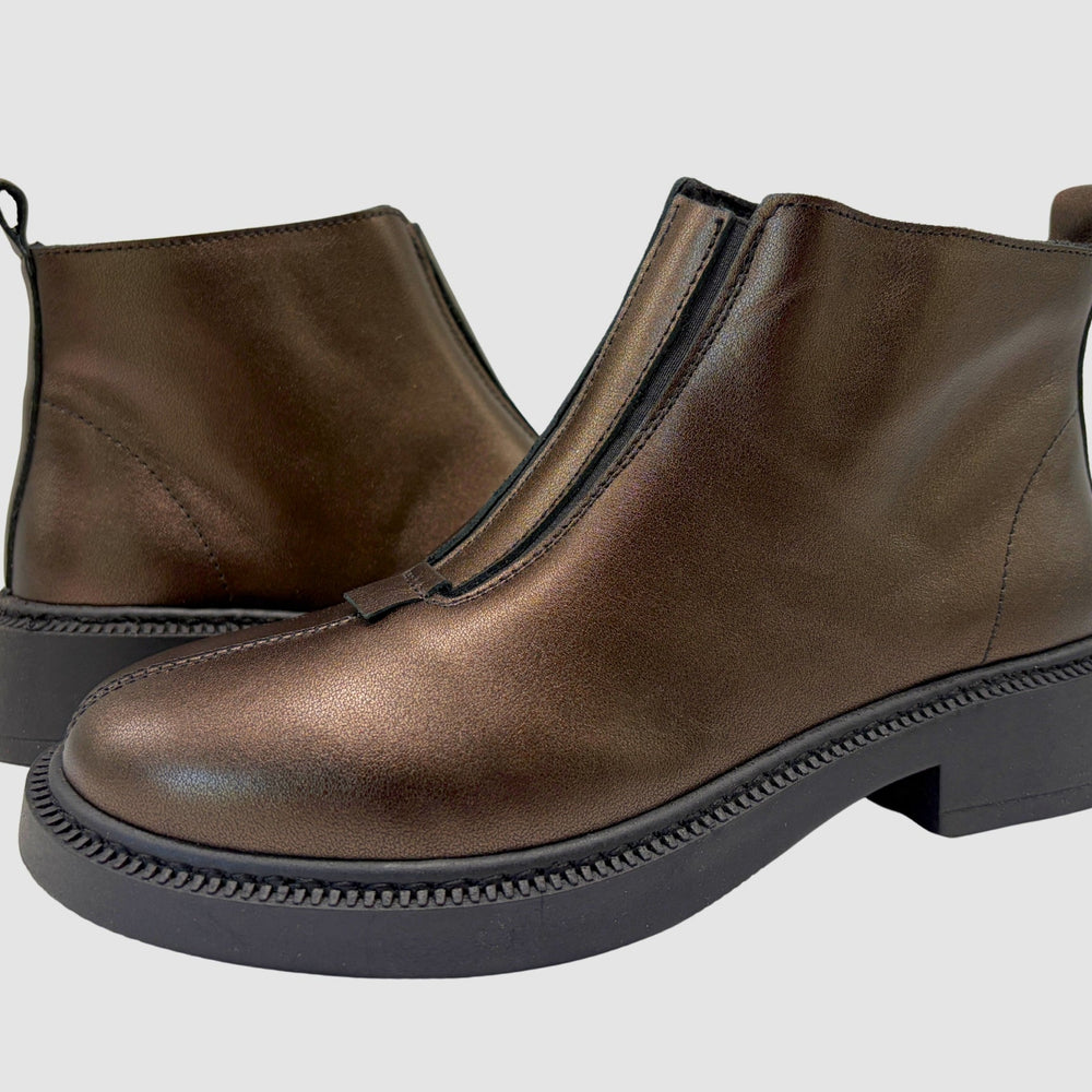 
                  
                    Women's Siena Leather Boots - Metallic Bronze - Euro Shoe House
                  
                