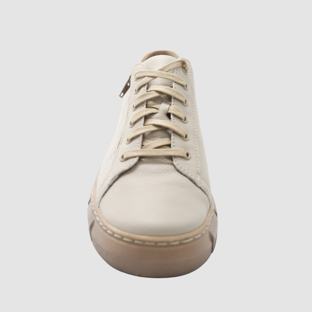 
                  
                    Women's Vanda Leather Sneaker - Beige - Euro Shoe House
                  
                