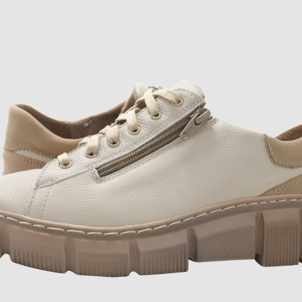 
                  
                    Women's Vanda Leather Sneaker - Beige - Euro Shoe House
                  
                