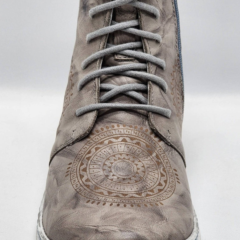 
                  
                    Women's Timeless Grey Fleece - Lined Zip - Up Leather Boots - Euro Shoe House
                  
                