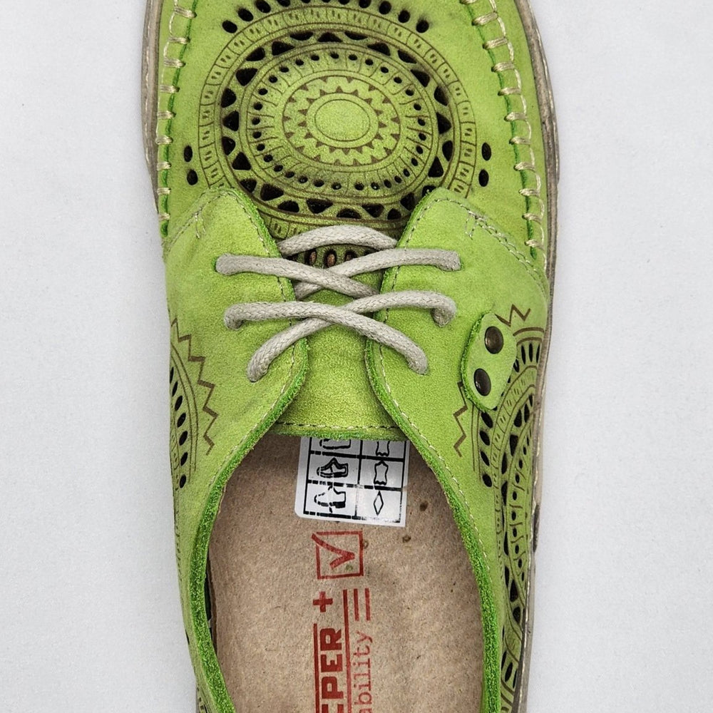 
                  
                    Women's Timeless Low - Top Leather Shoes - Green - Euro Shoe House
                  
                